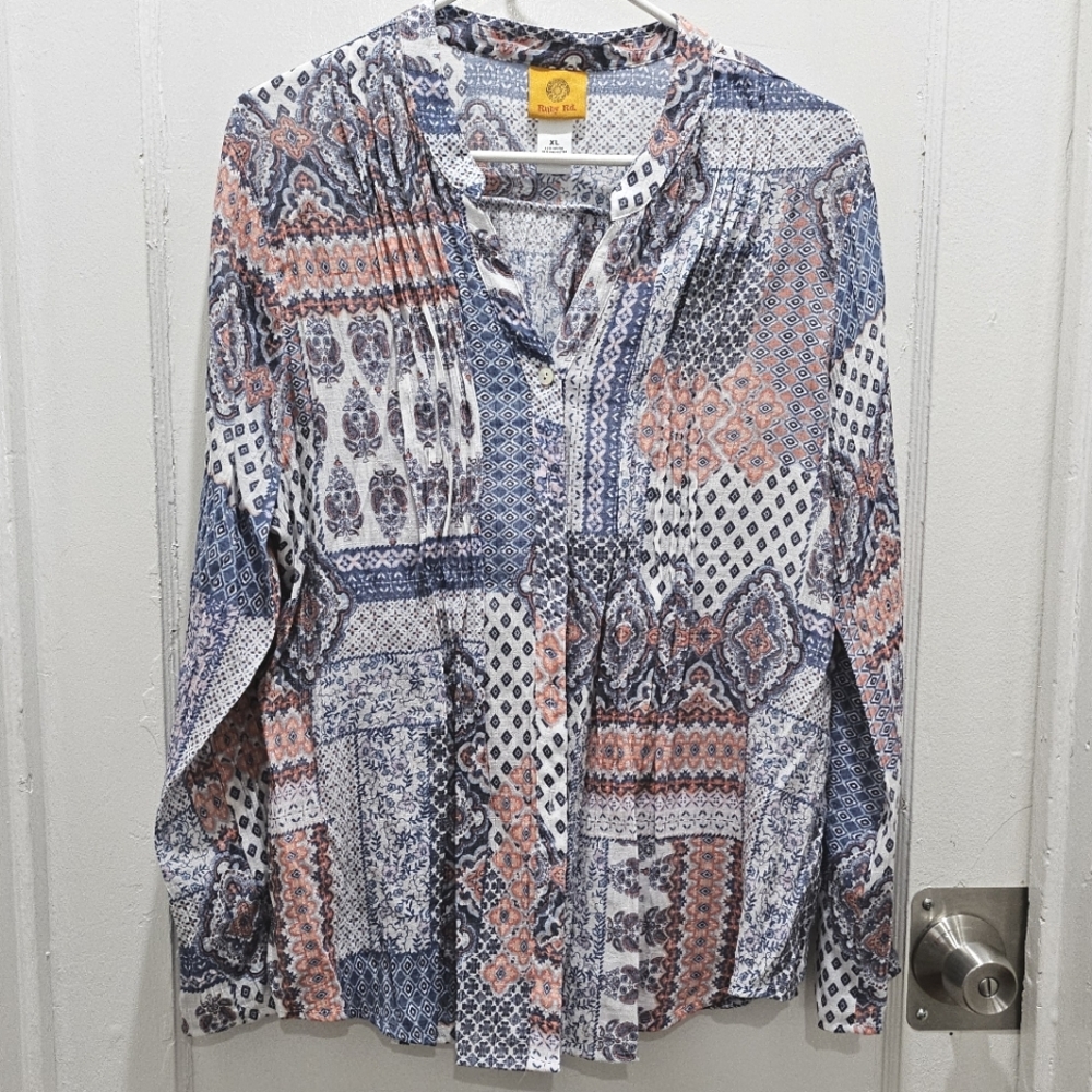 Ruby Rd size XL button down blouse, like NEW